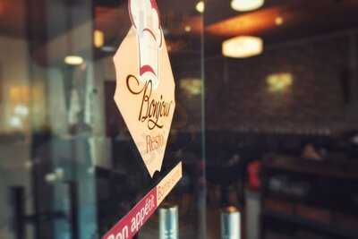 Nhà Hàng Bonjour Resto' Nguyen Huy Tuong