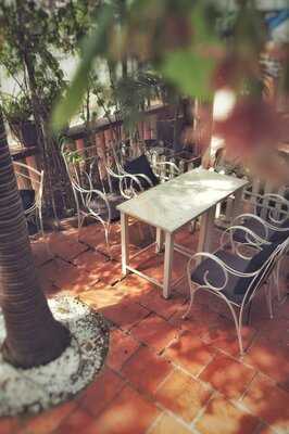 Nhà Hàng Bonjour Resto' Nguyen Huy Tuong