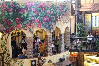 Cà Phê Chợ Đồ Cổ