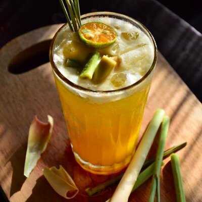 Tiệm Cafe Saigon Retro