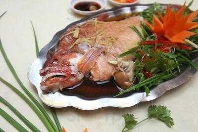 Nhà Hàng Quá Ngon