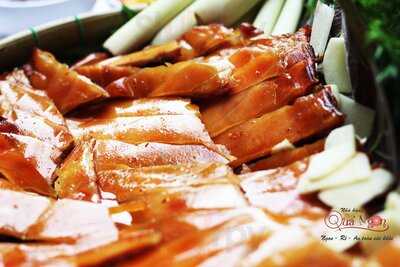 Nhà Hàng Quá Ngon