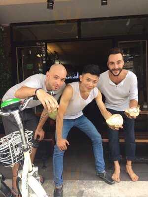 Black And White Coffee And Pub