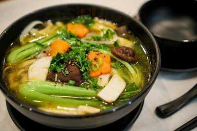 Nhà Hàng Chay Bà Xã Nguyễn Trãi