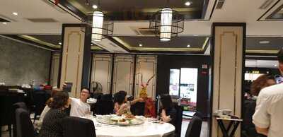 Nhà Hàng Yu Shang Lou - Trần Hưng Đạo