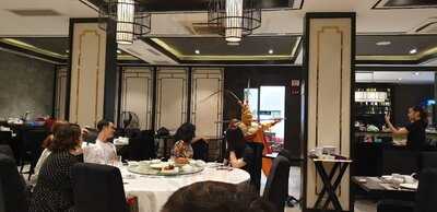 Nhà Hàng Yu Shang Lou - Trần Hưng Đạo