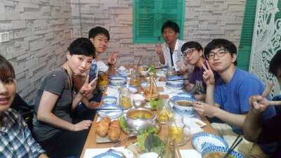 Nhà Hàng Hương Việt