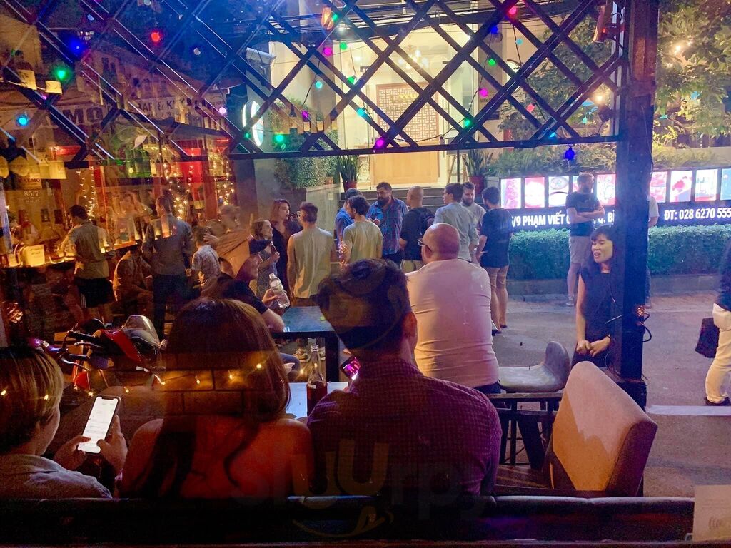 Movers And Shakers - Neighborhood Cocktail Bar