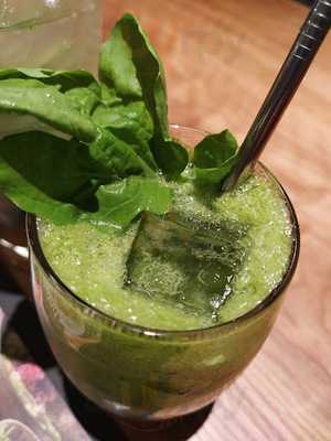 Pizza 4p's Le Dai Hanh