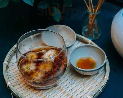 Trúc Hoa Trà Quán