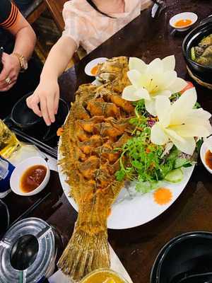 Hải Cảng Restaurant