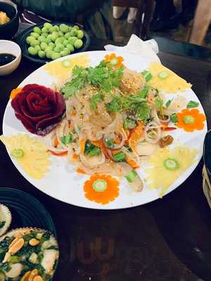 Hải Cảng Restaurant