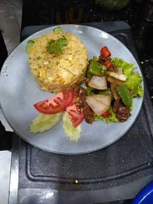 Nếp Vàng Restaurant & Coffee