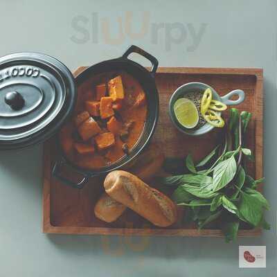 Đậu Đỏ Vegan Bistro