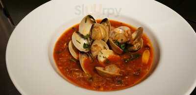 Pulse - Wine & Dining