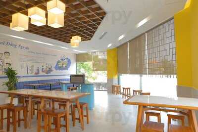 Đông Nguyên - Chicken Rice & Soup