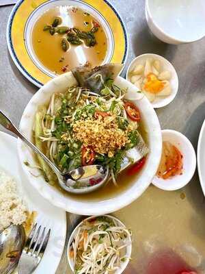 Cơm Tấm Thuận Kiều