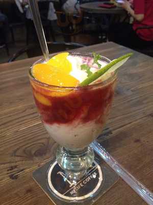 The March Coffee - Tmc - 51 Trần Quang Diệu