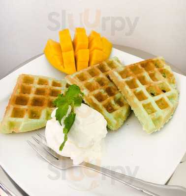 The Coconut • Kem Bơ & Kem Xôi Dừa