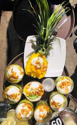 The Coconut • Kem Bơ & Kem Xôi Dừa