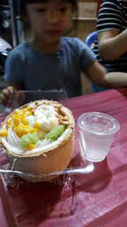 The Coconut • Kem Bơ & Kem Xôi Dừa