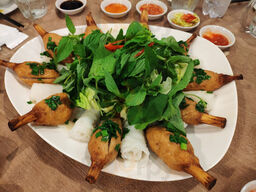 Nhà Hàng Hương Thời Gian