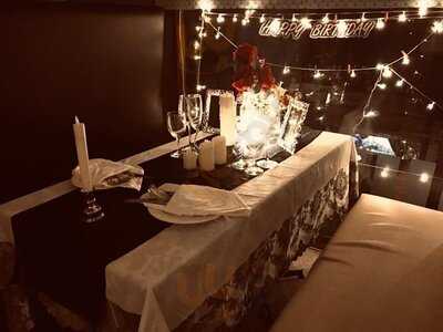 Nhà Hàng Âu Mars & Venus