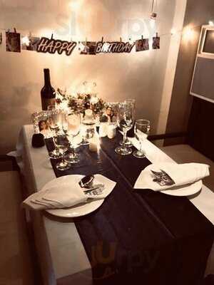 Nhà Hàng Âu Mars & Venus