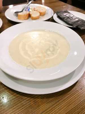 Al Fresco's Phan Văn Trị