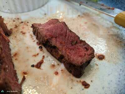 Downtown Steakhouse - Hoa Mai