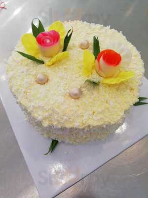 La Sangria Beer & Wine Club