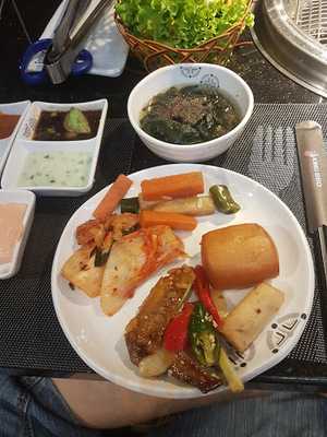 King Bbq Buffet Cach Mang Thang 8