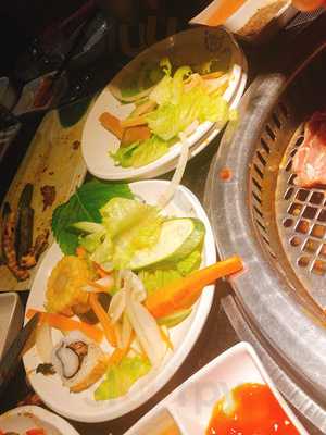 King Bbq Buffet Cach Mang Thang 8