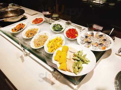 King Bbq Buffet Cach Mang Thang 8