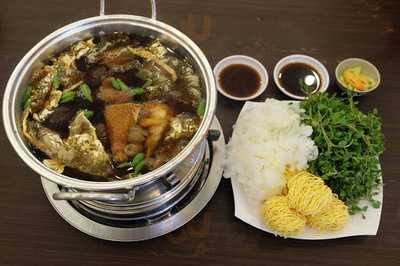 Gà Nướng Ò Ó O - Sư Vạn Hạnh