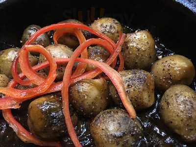 Nhà Hàng Thì Là Bistro