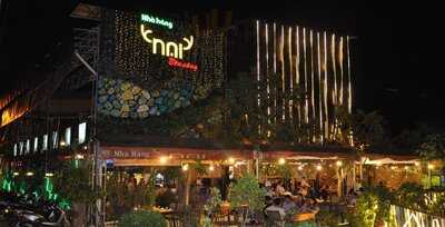 Nhà Hàng Nai Bên Sông