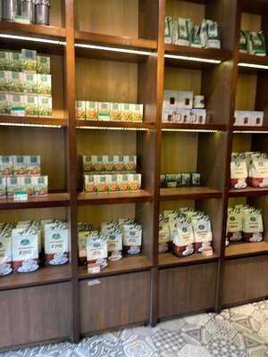 Phuc Long Coffee & Tea House