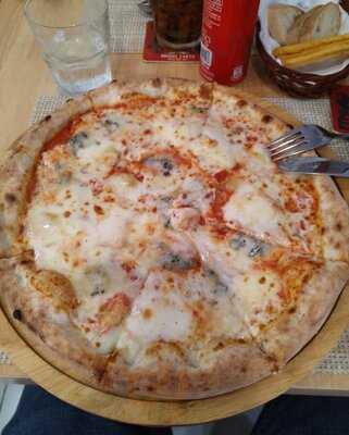 Pizza Reale