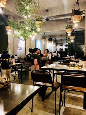 Gánh Đậu - Galaxy Nguyễn Văn Quá