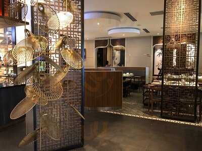 Manwah Hoàng Văn Thụ