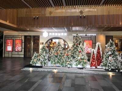 Manwah Hoàng Văn Thụ