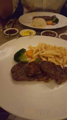 Amigo Grill Restaurant