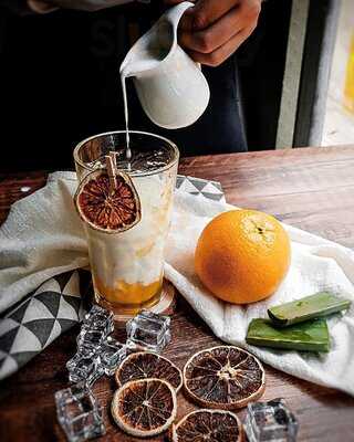 L'espoir Coffee & Kitchen