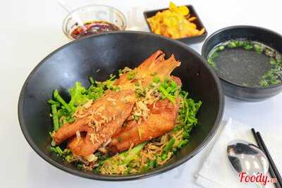 Tiệm Ăn Chợ Lớn