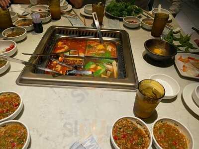 Manwah Taiwanese Hotpot