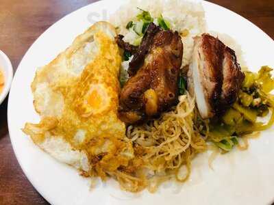 Tiệm ăn Ông Ngựa