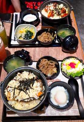 Nhà Hàng Yoshinoya