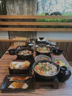 Nhà Hàng Yoshinoya