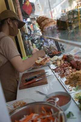 Bánh Mì Grandma Lu